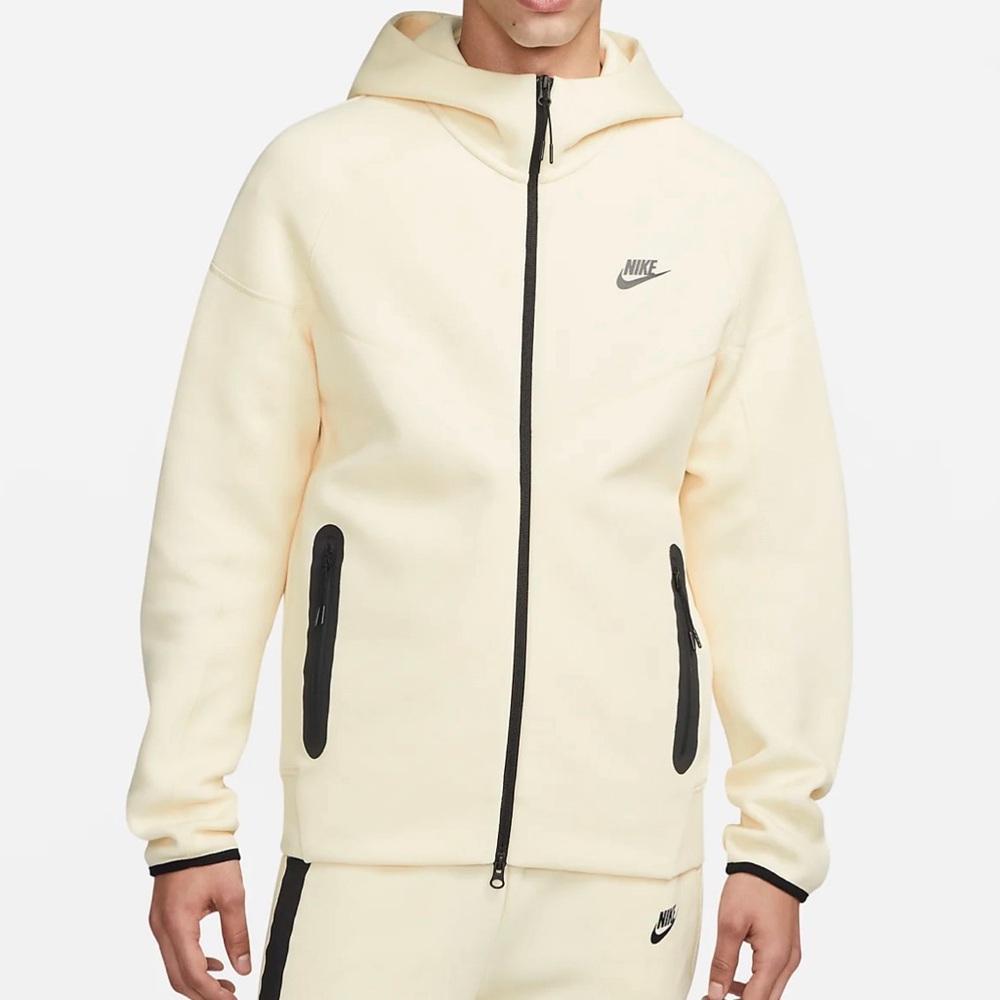 Nike Tech Fleece Windrunner Full-Zip Hoodie Coconut Milk FB7921-113